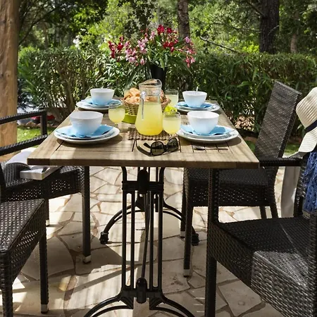 Holiday home Res Mare E Monte Solenzara With Terrace Favone