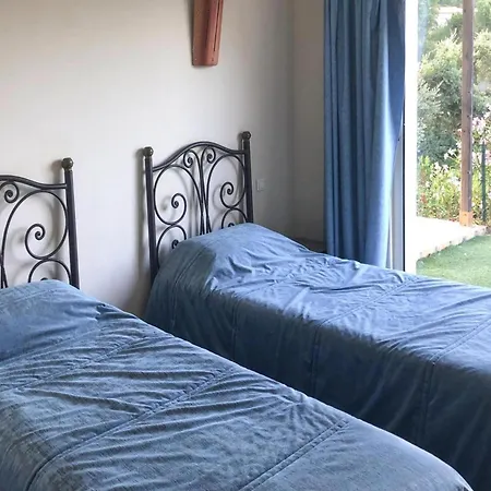 度假居 Res Mare E Monte, Solenzara, With Terrace *